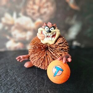 Vintage Space Jam Taz Tazmanian Devil Koosh with Basketball Looney Tunes - 1996